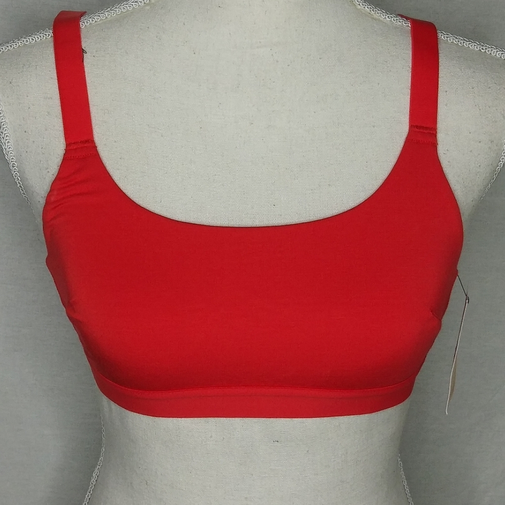 Lively red bralette adjustable straps